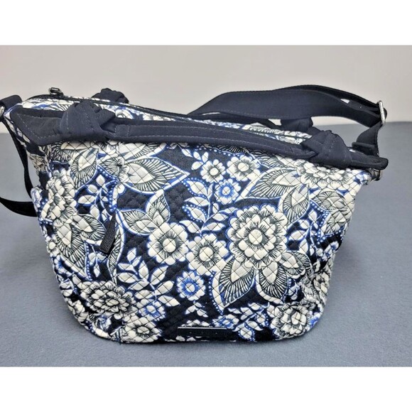 Vera Bradley Shoulder Bag Snow Lotus Hadley On the Go Satchel Retired - Picture 1 of 8